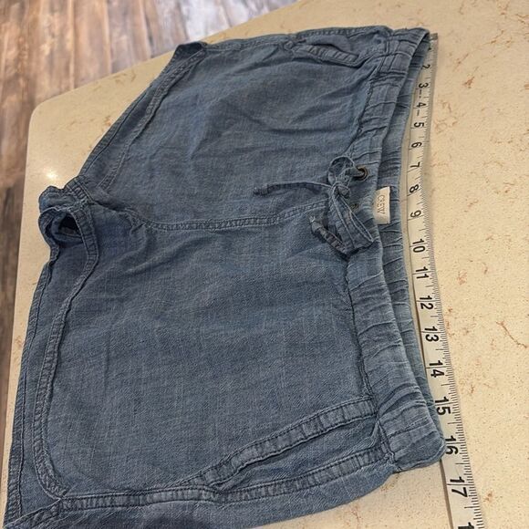 J.Crew chambray drawstring shorts SZ Medium - Picture 6 of 8